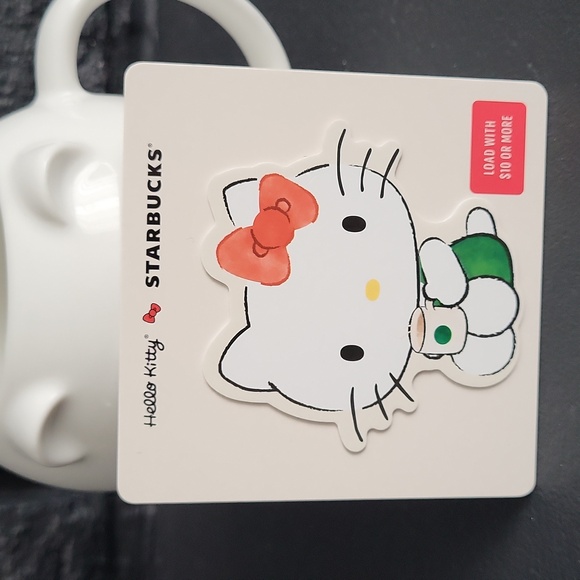 Starbucks NEW Holiday Bearista 2025 Mug With Hello Kitty Gift Card - Picture 9 of 10